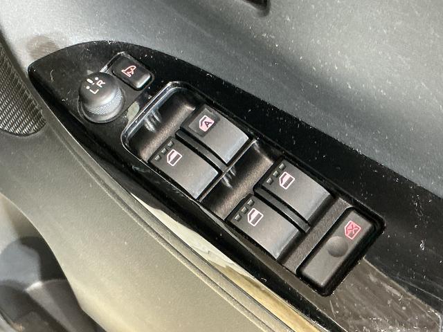 タントカスタムＲＳ　ＳＡ　ワンオーナー　ターボ　ナビ　バックカメラワンオーナー　ターボ　ナビ　バックカメラ　前後ドライブレコーダー　ＥＴＣ　両側電動スライドドア　１５インチ純正アルミホイール　ＵＳＢ接続　ＤＶＤ再生　フルセグＴＶ　オートエアコン　横滑り防止装置（京都府）の中古車