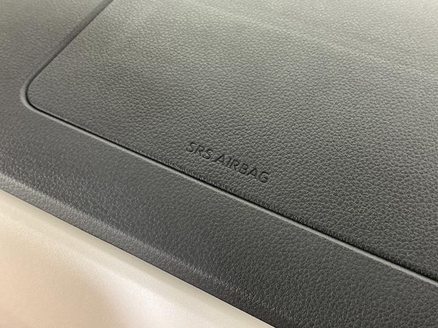 ムーヴキャンバスストライプスG バックカメラ 両側電動スライドドア USBバックカメラ 両側電動スライドドア シートヒーター 前後コーナーセンサー ホットカップホルダー 電子パーキング オートマチックハイビーム オートブレーキホールド USBチャージャー スマートキー(京都府)の中古車