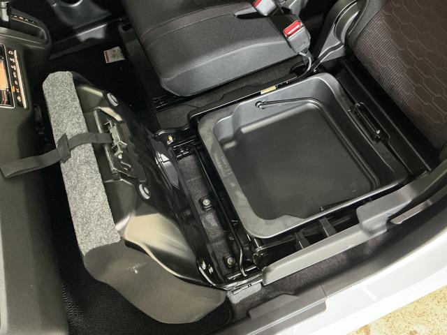 ワゴンRスティングレーハイブリッドX ナビ 全方位カメラ ドライブレコーダーナビ 全方位カメラ ドライブレコーダー シートヒーター ヘッドアップディスプレイ Bluetooth ウインカーミラー ドアバイザー スマートキー LEDヘッドライト 14インチ純正アルミホイール(京都府)の中古車