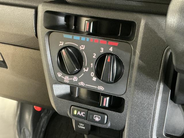 ハイゼットカーゴDX ワンオーナー ラジオデッキ 前後コーナーセンサーワンオーナー ラジオデッキ 前後コーナーセンサー オートマチックハイビーム キーレスエントリー スペアキー有り ドアバイザー オートライト アイドリングストップ 横滑り防止装置 マニュアルエアコン(京都府)の中古車