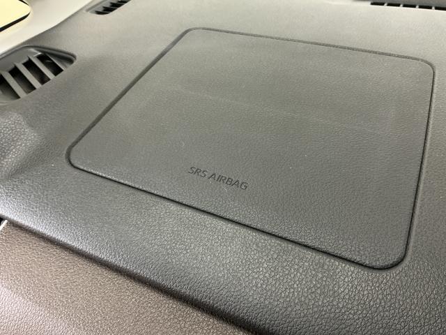 ムーヴX 4WD 片側電動スライドドア 前後コーナーセンサー4WD 片側電動スライドドア 前後コーナーセンサー オートマチックハイビーム LEDヘッドライト オートライト スマートキー プッシュスタート スマートアシスト アイドリングストップ 横滑り防止装置(京都府)の中古車