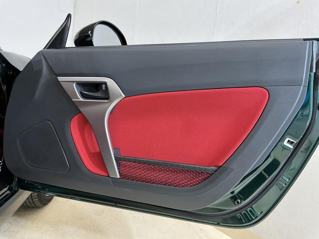 コペンセロ　ワンオーナー　ターボ　ナビ　ＥＴＣ　シートヒーターワンオーナー　ターボ　ナビ　ＥＴＣ　シートヒーター　Ｂｌｕｅｔｏｏｔｈ　フルセグＴＶ　ＤＶＤ再生　１６インチ純正アルミホイール　ＬＥＤヘッドライト　オートエアコン　スマートキー　横滑り防止装置（京都府）の中古車