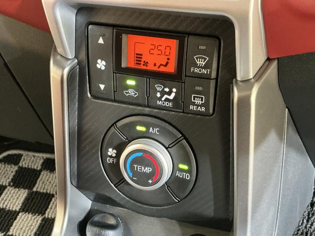 コペンセロ　ワンオーナー　ターボ　ナビ　ＥＴＣ　シートヒーターワンオーナー　ターボ　ナビ　ＥＴＣ　シートヒーター　Ｂｌｕｅｔｏｏｔｈ　フルセグＴＶ　ＤＶＤ再生　１６インチ純正アルミホイール　ＬＥＤヘッドライト　オートエアコン　スマートキー　横滑り防止装置（京都府）の中古車