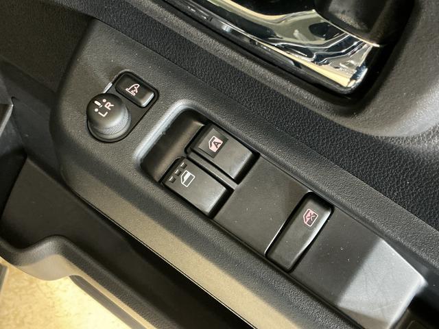 アトレーＲＳ　４ＷＤ　ターボ　両側電動スライドドア　コーナーセンサー切替式４ＷＤ　ターボ　両側電動スライドドア　アダプティブクルーズコントロール　前後コーナーセンサー　オートマチックハイビーム　ＬＥＤヘッドライト　スマートキー　横滑り防止装置　アイドリングストップ（京都府）の中古車
