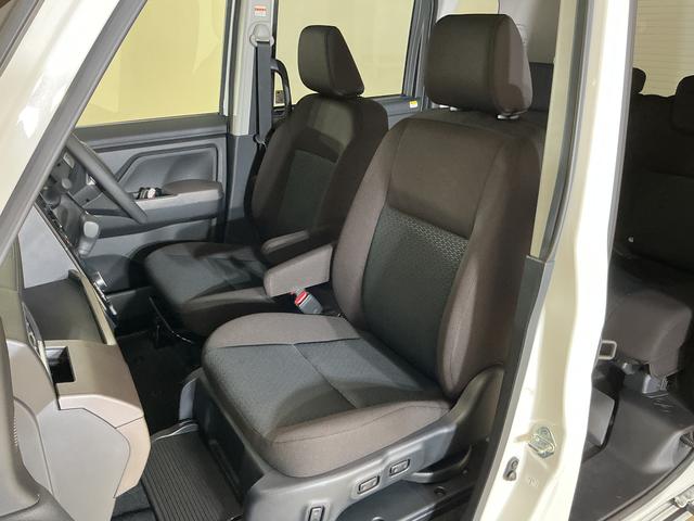 トールシートリフト　Ｇ　４ＷＤ　両側電動スライドドア　スマートキー４ＷＤ　両側電動スライドドア　前後コーナーセンサー　福祉車両　助手席リフトアップシート　ＬＥＤヘッドライト　スマートキー　横滑り防止装置　アイドリングストップ　ＵＳＢチャージャー　オートエアコン（京都府）の中古車