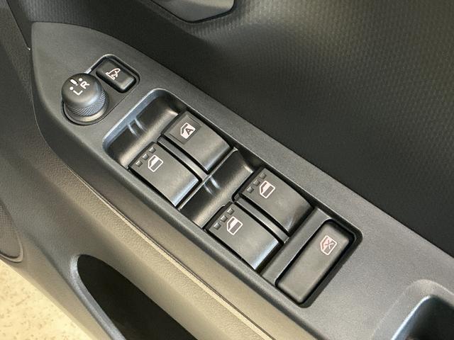 ミライースＸ　ＳＡIII　コーナーセンサー　オートマチックハイビーム前後コーナーセンサー　オートマチックハイビーム　ＬＥＤヘッドライト　オートライト　キーレス　アイドリングストップ　横滑り防止装置　スペアキー有り　スマアシ　マニュアルエアコン　１２Ｖ電源ソケット（京都府）の中古車