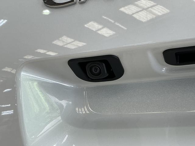 ムーヴキャンバスストライプスG 届出済未使用車 バックカメラ シートヒーター届出済み未使用車 バックカメラ 両側電動スライドドア ホットカップホルダー シートヒーター 前後コーナーセンサー 電子パーキング オートマチックハイビーム オートブレーキホールド USBチャージャー(京都府)の中古車