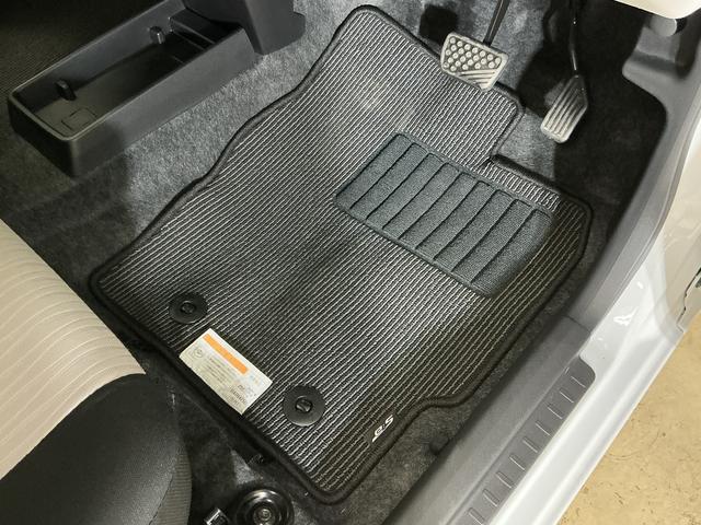 ミライースＸ　ＳＡIII　キーレスリモコン　ＬＥＤヘッドライト　ＡＢＳキーレスリモコン　ＬＥＤヘッドライト　スマートアシストＩＩＩ　コーナーセンサー　オートライト　オートハイビーム　マニュアルエアコン　電動格納式ドアミラー　カーペットマット　アイドリングストップ　ＡＢＳ（京都府）の中古車