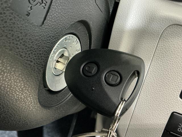 ミライースＸ　ＳＡIII　バックカメラ　前後コーナーセンサー　キーレスバックカメラ　前後コーナーセンサー　オートマチックハイビーム　ＬＥＤヘッドライト　オートライト　キーレスエントリー　スペアキー有り　アイドリングストップ　横滑り防止装置　スマアシ　マニュアルエアコン（京都府）の中古車