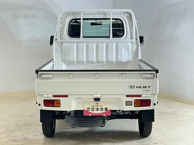 ハイゼットトラックスタンダード　５速ＭＴ車　４ＷＤ　ラジオデッキ　３方開５速ＭＴ車　４ＷＤ　ラジオデッキ　３方開　ドアバイザー　スペアキー有り　ヘッドライトレベライザー　マニュアルエアコン　１２Ｖ電源ソケット　スペアタイヤ　ラバーマット（京都府）の中古車