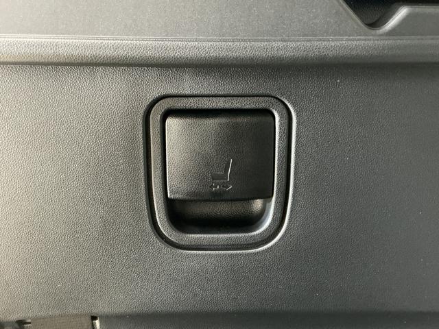 タントXリミテッド 届出済み未使用車 ナビ バックカメラ スマアシ届出済み未使用車 ナビ バックカメラ 両側電動スライドドア シートヒーター 前後コーナーセンサー 電子パーキング オートマチックハイビーム Bluetooth USB接続 DVD再生 フルセグTV(京都府)の中古車