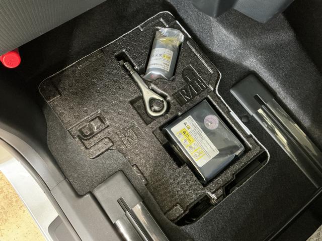 タントXリミテッド 届出済み未使用車 ナビ バックカメラ スマアシ届出済み未使用車 ナビ バックカメラ 両側電動スライドドア シートヒーター 前後コーナーセンサー 電子パーキング オートマチックハイビーム Bluetooth USB接続 DVD再生 フルセグTV(京都府)の中古車