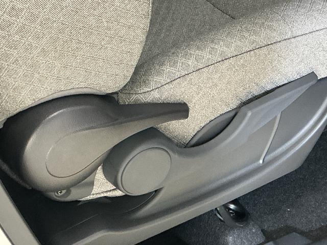タントXリミテッド 届出済み未使用車 ナビ バックカメラ スマアシ届出済み未使用車 ナビ バックカメラ 両側電動スライドドア シートヒーター 前後コーナーセンサー 電子パーキング オートマチックハイビーム Bluetooth USB接続 DVD再生 フルセグTV(京都府)の中古車