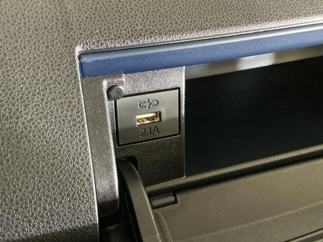 タントXリミテッド 届出済み未使用車 ナビ バックカメラ スマアシ届出済み未使用車 ナビ バックカメラ 両側電動スライドドア シートヒーター 前後コーナーセンサー 電子パーキング オートマチックハイビーム Bluetooth USB接続 DVD再生 フルセグTV(京都府)の中古車