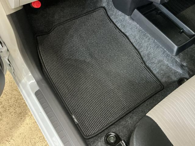 ミライースＸ　ＳＡIII　コーナーセンサー　オートマチックハイビーム前後コーナーセンサー　オートマチックハイビーム　ＬＥＤヘッドライト　オートライト　キーレス　アイドリングストップ　横滑り防止装置　スマアシ　スペアキー有り　マニュアルエアコン　１２Ｖ電源ソケット（京都府）の中古車
