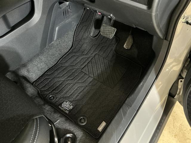 ロッキープレミアムG HEV ワンオーナー ナビ パノラマモニターワンオーナー ナビ パノラマモニター ドライブレコーダー ETC AC100電源 アダプティブクルーズコントロール シートヒーター 前後コーナーセンサー オートマチックハイビーム Bluetooth(京都府)の中古車