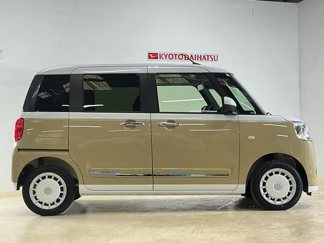 ムーヴキャンバスストライプスＧ　届出済み未使用車　パノラマモニター　スマアシ届出済み未使用車　パノラマモニター　両側電動スライドドア　ホットカップホルダー　シートヒーター　前後コーナーセンサー　電子パーキング　オートマチックハイビーム　ＵＳＢチャージャー　スマートキー（京都府）の中古車