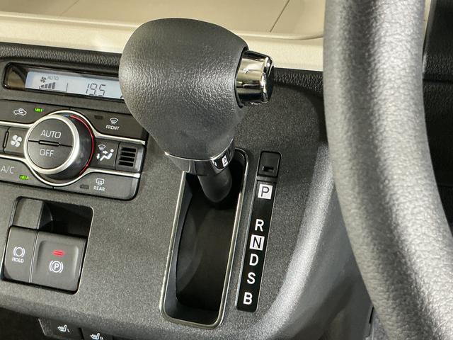 ムーヴキャンバスストライプスＧ　届出済み未使用車　パノラマモニター　スマアシ届出済み未使用車　パノラマモニター　両側電動スライドドア　ホットカップホルダー　シートヒーター　前後コーナーセンサー　電子パーキング　オートマチックハイビーム　ＵＳＢチャージャー　スマートキー（京都府）の中古車