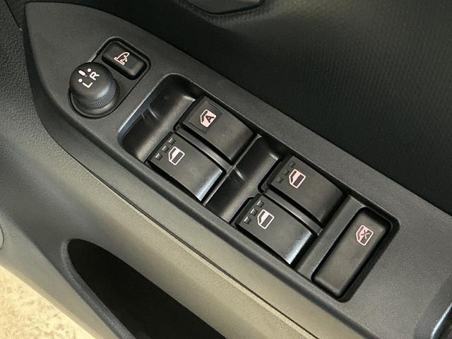 ミライースＸ　ＳＡIII　コーナーセンサー　オートマチックハイビーム前後コーナーセンサー　オートマチックハイビーム　ＬＥＤヘッドライト　オートライト　キーレス　スペアキー有り　アイドリングストップ　横滑り防止装置　スマアシ　マニュアルエアコン　１２Ｖ電源ソケット（京都府）の中古車