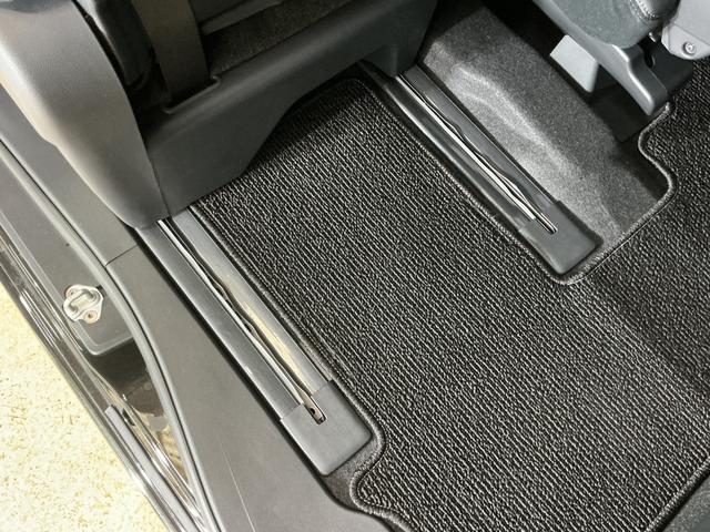 タントカスタムＲＳ　ターボ　バックカメラ　両側電動スライドドアターボ　バックカメラ　両側電動スライドドア　シートヒーター　前後コーナーセンサー　電子パーキング　オートマチックハイビーム　オートブレーキホールド　１５インチ純正アルミホイール　ＵＳＢチャージャー（京都府）の中古車
