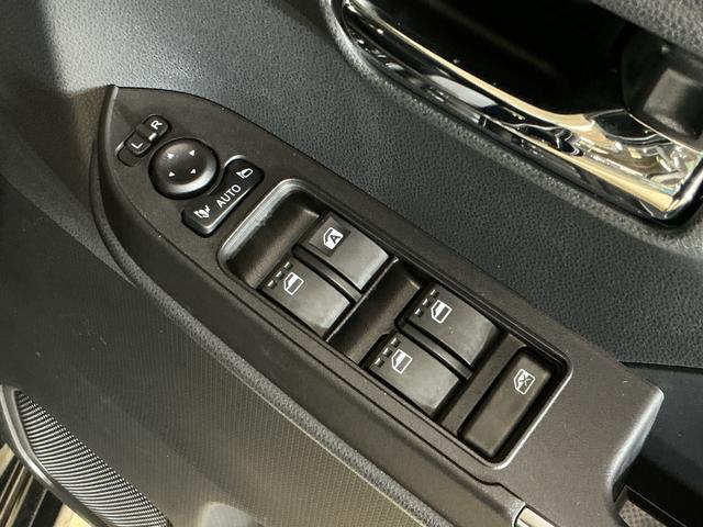 タントカスタムＲＳ　ターボ　バックカメラ　両側電動スライドドアターボ　バックカメラ　両側電動スライドドア　シートヒーター　前後コーナーセンサー　電子パーキング　オートマチックハイビーム　オートブレーキホールド　１５インチ純正アルミホイール　ＵＳＢチャージャー（京都府）の中古車