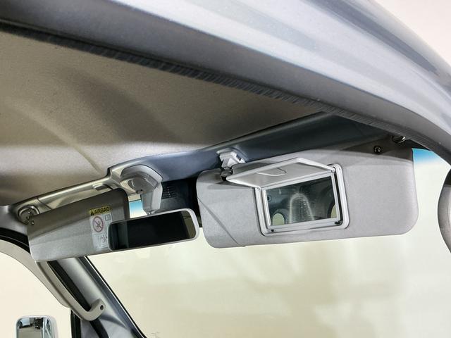 ハイゼットトラックジャンボＳＡIIIｔ　ワンオーナー　５速ＭＴ車　４ＷＤワンオーナー　５速ＭＴ車　４ＷＤ　ＣＤオーディオ　３方開　荷台作業灯　荷台マット　キーレスエントリー　スペアキー有り　ＬＥＤヘッドライト　フォグライト　ドアバイザー　スマートアシスト　横滑り防止装置（京都府）の中古車