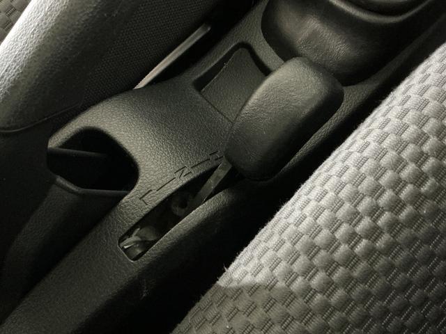 ハイゼットトラックジャンボＳＡIIIｔ　ワンオーナー　５速ＭＴ車　４ＷＤワンオーナー　５速ＭＴ車　４ＷＤ　ＣＤオーディオ　３方開　荷台作業灯　荷台マット　キーレスエントリー　スペアキー有り　ＬＥＤヘッドライト　フォグライト　ドアバイザー　スマートアシスト　横滑り防止装置（京都府）の中古車