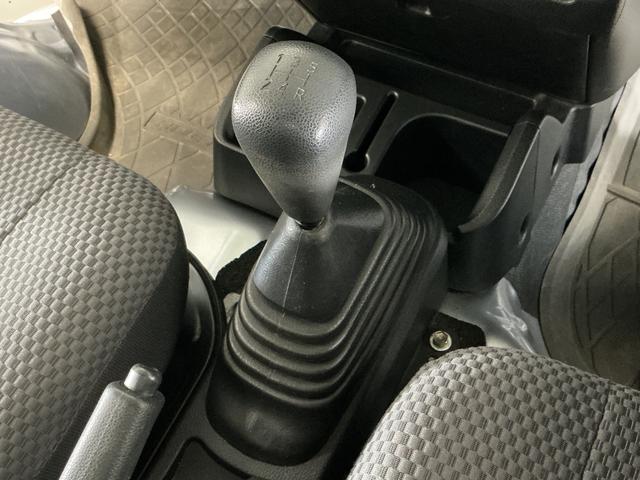 ハイゼットトラックジャンボＳＡIIIｔ　ワンオーナー　５速ＭＴ車　４ＷＤワンオーナー　５速ＭＴ車　４ＷＤ　ＣＤオーディオ　３方開　荷台作業灯　荷台マット　キーレスエントリー　スペアキー有り　ＬＥＤヘッドライト　フォグライト　ドアバイザー　スマートアシスト　横滑り防止装置（京都府）の中古車