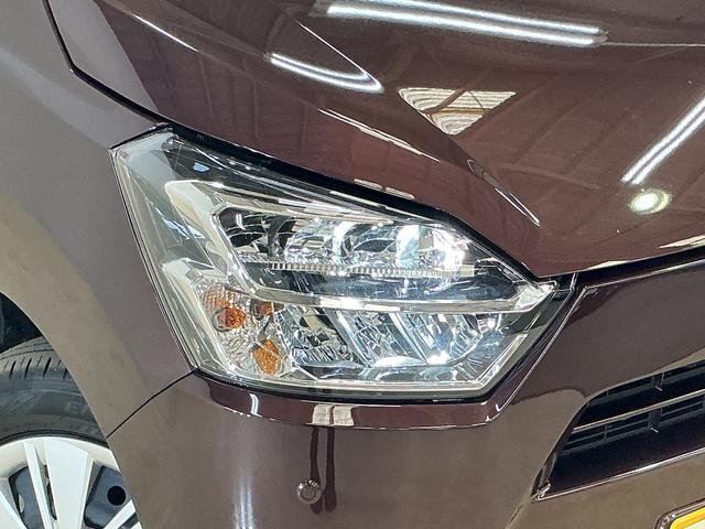 ミライースX SAIII コーナーセンサー オートマチックハイビーム前後コーナーセンサー オートマチックハイビーム LEDヘッドライト オートライト キーレス スペアキー有り アイドリングストップ 横滑り防止装置 スマアシ マニュアルエアコン 12V電源ソケット(京都府)の中古車