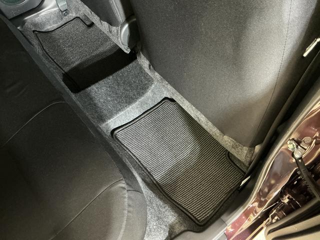 ミライースX SAIII コーナーセンサー オートマチックハイビーム前後コーナーセンサー オートマチックハイビーム LEDヘッドライト オートライト キーレス スペアキー有り アイドリングストップ 横滑り防止装置 スマアシ マニュアルエアコン 12V電源ソケット(京都府)の中古車