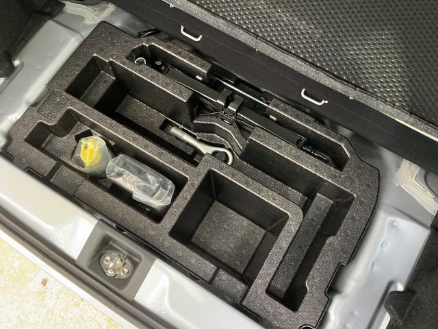ミライースＸ　ＳＡIII　コーナーセンサー　オートマチックハイビーム前後コーナーセンサー　オートマチックハイビーム　キーレスエントリー　ＬＥＤヘッドライト　オートライト　スマートアシスト　アイドリングストップ　横滑り防止装置　スペアキー有り　マニュアルエアコン（京都府）の中古車