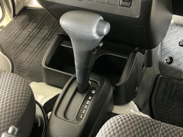 サンバートラックグランドキャブ 2WD CDオーディオ 3方開 荷台作業灯AT車 CDオーディオ 3方開 荷台作業灯 LEDヘッドライト フォグライト キーレスエントリー ドアバイザー マニュアルエアコン 12V電源ソケット ヘッドライトレベライザー スペアタイヤ有 2WD(京都府)の中古車