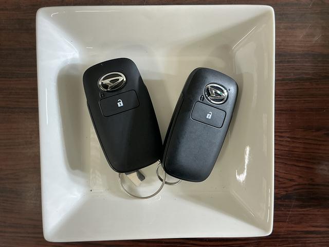 ロッキープレミアムG HEV 9型ディスプレイオーディオ クルコン9インチディスプレイオーディオ パノラマモニター アダプティブクルーズコントロール シートヒーター 前後コーナーセンサー 電子パーキング オートマチックハイビーム Bluetooth USB接続(京都府)の中古車