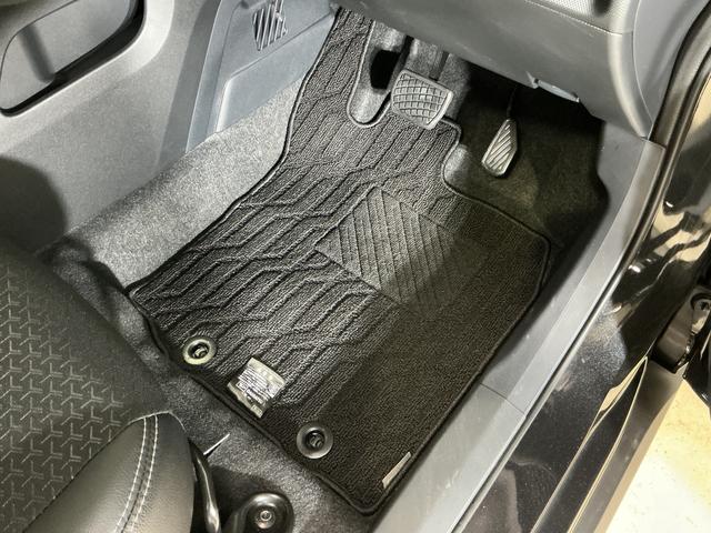 ロッキープレミアムG HEV 9型ディスプレイオーディオ クルコン9インチディスプレイオーディオ パノラマモニター アダプティブクルーズコントロール シートヒーター 前後コーナーセンサー 電子パーキング オートマチックハイビーム Bluetooth USB接続(京都府)の中古車