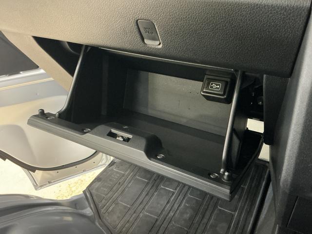 ハイゼットトラックＥＸＴ　ワンオーナー　４ＷＤ　ナビ　３方開　荷台作業灯ワンオーナー　４ＷＤ　ナビ　３方開　荷台作業灯　前後コーナーセンサー　オートマチックハイビーム　Ｂｌｕｅｔｏｏｔｈ　ＵＳＢ接続　ＬＥＤヘッドライト　スマートキー　フォグライト　アイドリングストップ（京都府）の中古車