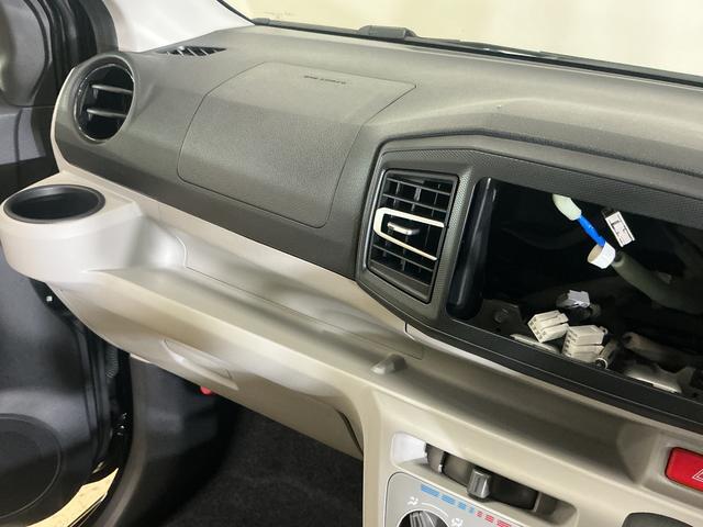 ミライースX SAIII ワンオーナー バックカメラ コーナーセンサー1オーナー バックカメラ オートマチックハイビーム 前後コーナーセンサー LEDヘッドライト オートライト キーレスエントリー スペアキー有り アイドリングストップ 横滑り防止装置 マニュアルエアコン(京都府)の中古車