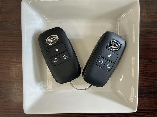 ムーヴキャンバスストライプスG ワンオーナー バックカメラ シートヒーターワンオーナー バックカメラ 両側電動スライドドア ホットカップホルダー シートヒーター 前後コーナーセンサー 電子パーキング オートマチックハイビーム オートブレーキホールド USBチャージャー(京都府)の中古車
