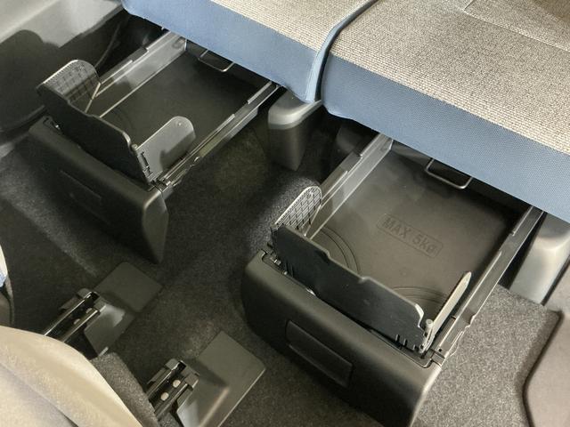 ムーヴキャンバスストライプスG ワンオーナー バックカメラ シートヒーターワンオーナー バックカメラ 両側電動スライドドア ホットカップホルダー シートヒーター 前後コーナーセンサー 電子パーキング オートマチックハイビーム オートブレーキホールド USBチャージャー(京都府)の中古車