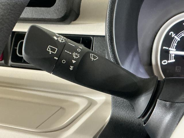 ムーヴキャンバスストライプスG ワンオーナー バックカメラ シートヒーターワンオーナー バックカメラ 両側電動スライドドア ホットカップホルダー シートヒーター 前後コーナーセンサー 電子パーキング オートマチックハイビーム オートブレーキホールド USBチャージャー(京都府)の中古車