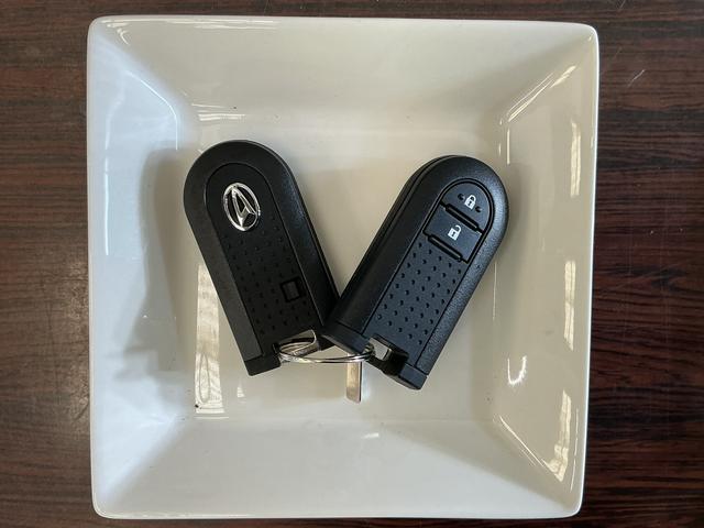 ミライースG SAIII 1オーナー シートヒーター コーナーセンサーワンオーナー シートヒーター 前後コーナーセンサー オートマチックハイビーム サイドエアバッグ スマートキー プッシュスタート LEDヘッドライト オートライト アイドリングストップ 横滑り防止装置(京都府)の中古車