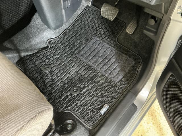 ムーヴX 片側電動スライドドア 前後コーナーセンサー スマアシ片側電動スライドドア 前後コーナーセンサー オートマチックハイビーム LEDヘッドライト オートライト スマートキー プッシュスタート 横滑り防止装置 アイドリングストップ スマアシ オートエアコン(京都府)の中古車