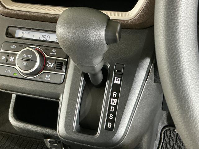 ムーヴX 片側電動スライドドア 前後コーナーセンサー スマアシ片側電動スライドドア 前後コーナーセンサー オートマチックハイビーム LEDヘッドライト オートライト スマートキー プッシュスタート 横滑り防止装置 アイドリングストップ スマアシ オートエアコン(京都府)の中古車