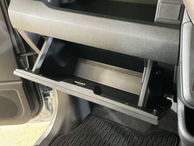 ムーヴX 片側電動スライドドア 前後コーナーセンサー スマアシ片側電動スライドドア 前後コーナーセンサー オートマチックハイビーム LEDヘッドライト オートライト スマートキー プッシュスタート 横滑り防止装置 アイドリングストップ スマアシ オートエアコン(京都府)の中古車