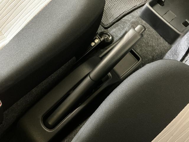 ミライースX SAIII コーナーセンサー オートマチックハイビーム前後コーナーセンサー オートマチックハイビーム LEDヘッドライト オートライト キーレス アイドリングストップ 横滑り防止装置 スペアキー有り マニュアルエアコン スマアシ 12V電源ソケット(京都府)の中古車
