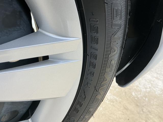 ミライースX SAIII コーナーセンサー オートマチックハイビーム前後コーナーセンサー オートマチックハイビーム LEDヘッドライト オートライト キーレス アイドリングストップ 横滑り防止装置 スペアキー有り マニュアルエアコン スマアシ 12V電源ソケット(京都府)の中古車