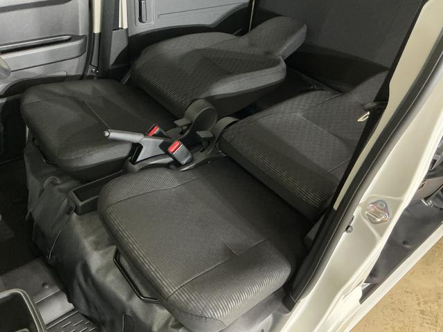ハイゼットカーゴＤＸ　デラックス　４ＷＤ　スマートアシスト　キーレスリモコン４ＷＤ　キーレスリモコン　コーナーセンサー　ＡＭ／ＦＭチューナー　フロントパワーウインド　マニュアルエアコン　オートライト　アイドリングストップ　スマートアシスト　スチールホイール　パワステ　ＡＢＳ（京都府）の中古車