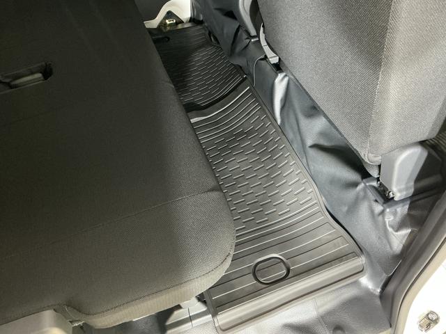 ハイゼットカーゴＤＸ　デラックス　４ＷＤ　スマートアシスト　キーレスリモコン４ＷＤ　キーレスリモコン　コーナーセンサー　ＡＭ／ＦＭチューナー　フロントパワーウインド　マニュアルエアコン　オートライト　アイドリングストップ　スマートアシスト　スチールホイール　パワステ　ＡＢＳ（京都府）の中古車