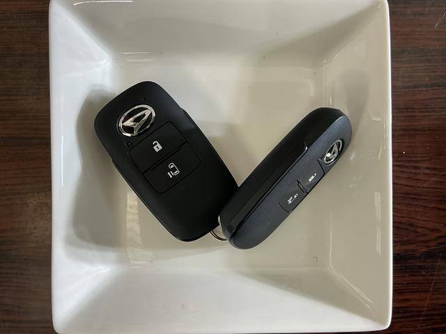 ムーヴＸ　片側電動スライドドア　前後コーナーセンサー　スマアシ片側電動スライドドア　前後コーナーセンサー　オートマチックハイビーム　ＬＥＤヘッドライト　オートライト　スマートキー　プッシュスタート　スマートアシスト　アイドリングストップ　横滑り防止装置（京都府）の中古車