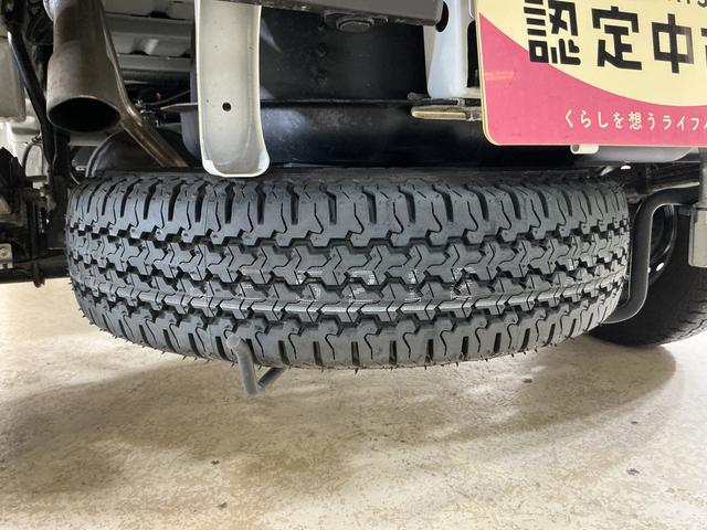 ハイゼットトラックスタンダード　農用スペシャル　４ＷＤ　ＣＶＴ車　ラジオデッキ４ＷＤ　ＣＶＴ車　ラジオデッキ　３方開　荷台作業灯　前後コーナーセンサー　オートマチックハイビーム　オートライト　スマアシ　横滑り防止装置　アイドリングストップ　マニュアルエアコン　１２Ｖ電源ソケット（京都府）の中古車