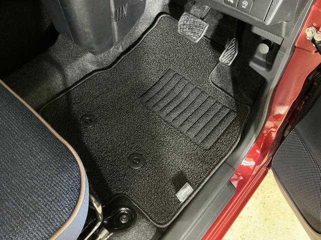 ムーヴキャンバスセオリーＧ　バックカメラ　両側電動スライド　シートヒーターバックカメラ　両側電動スライドドア　シートヒーター　ホットカップホルダー　前後コーナーセンサー　電子パーキング　オートマチックハイビーム　ＵＳＢチャージャー　ＬＥＤヘッドライト　スマートキー　スマアシ（京都府）の中古車